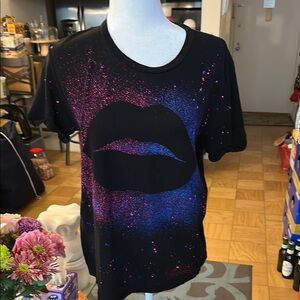 Lauren Moshi hand painted tee shirt